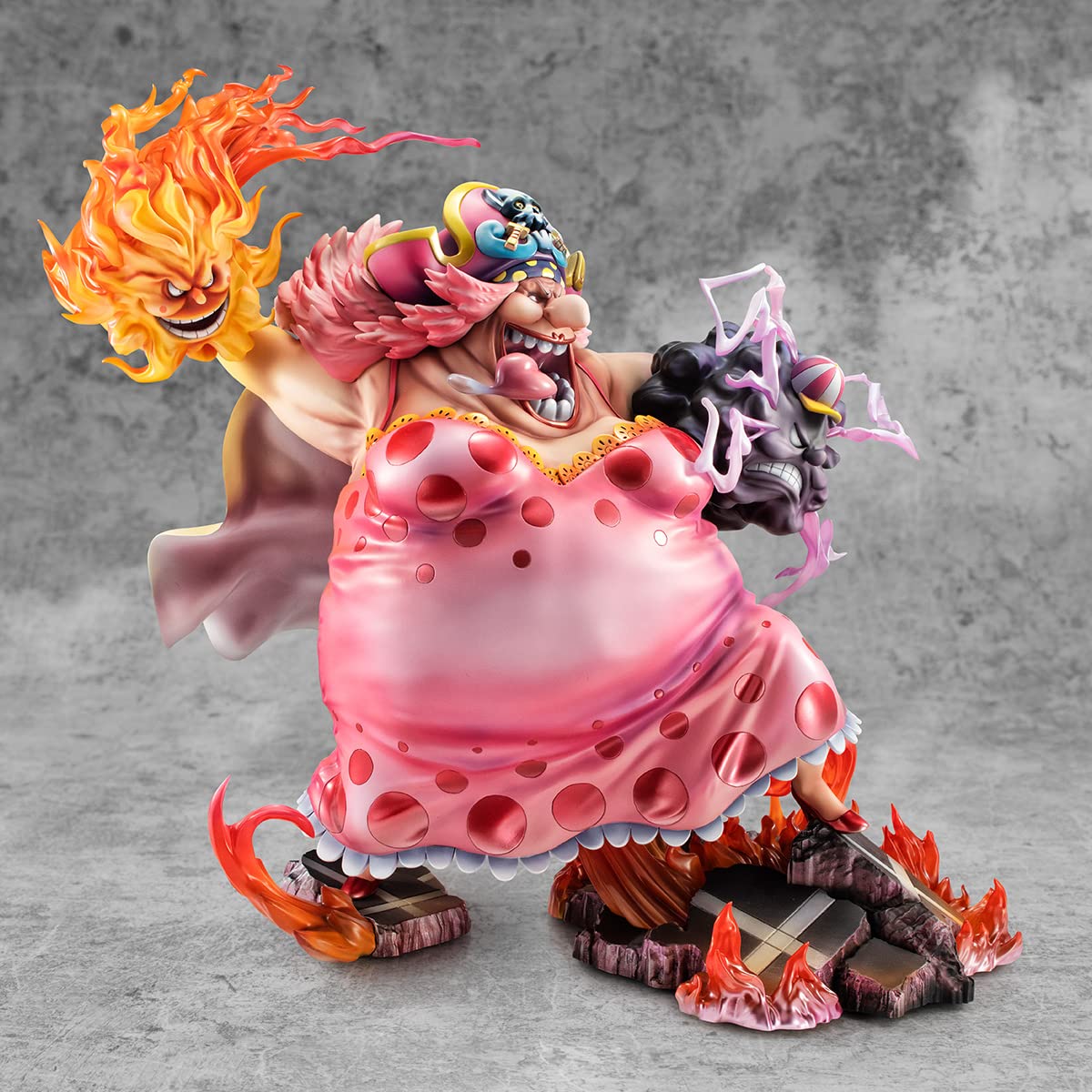 Megahouse - One Piece - Sa-Maximum - Great Pirate Big Mom Charlotte Linlin, Portrait Of Pirate Collectible Figure