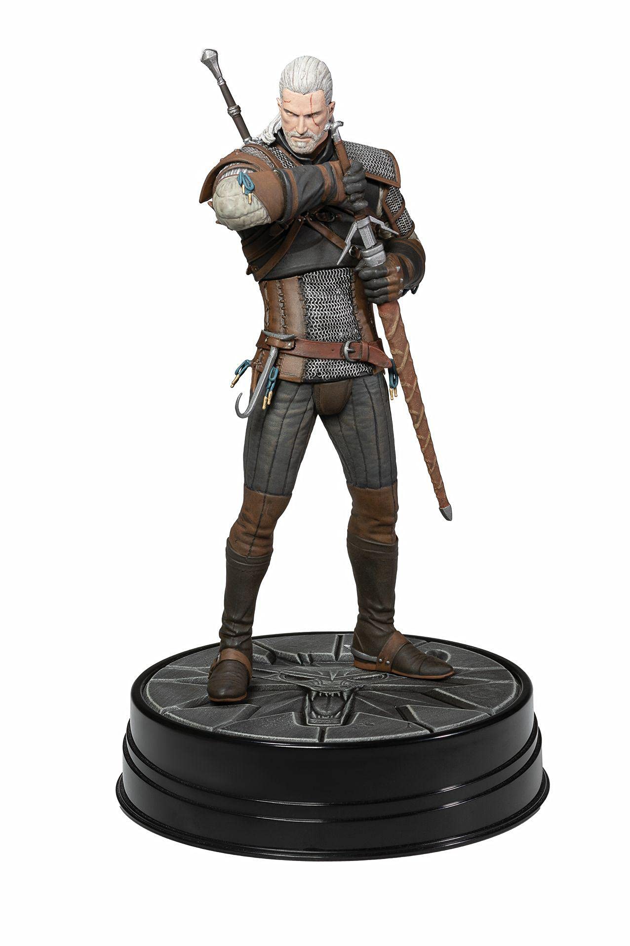 The Witcher 3 Wild Hunt Deluxe 9 Inch Heart Of Stone Geralt Figure