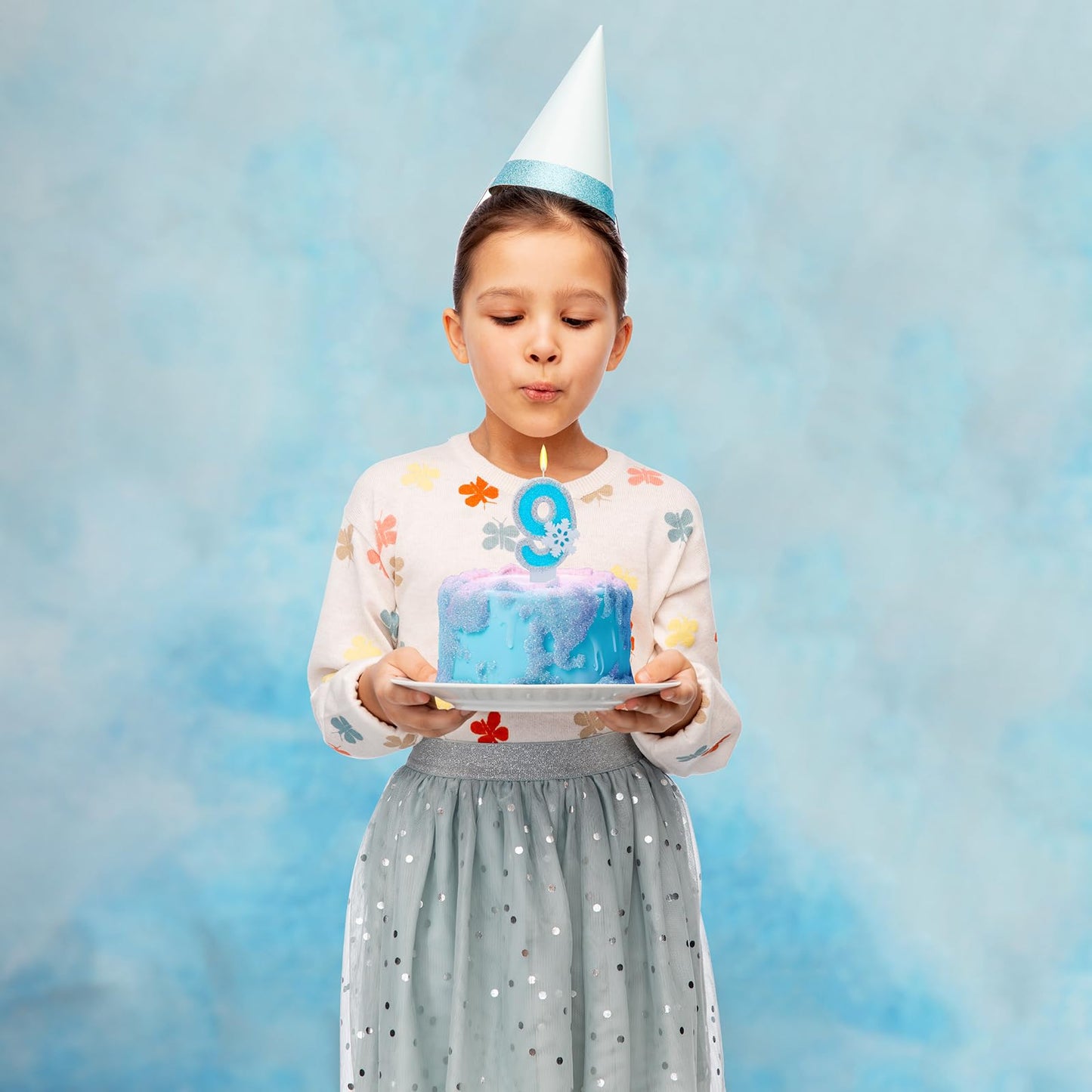 Blue Frozen Birthday Party Decorations, White Snowflake Number Candles 0-9, Kids Adults Birthday Anniversary Wedding Party Suppl