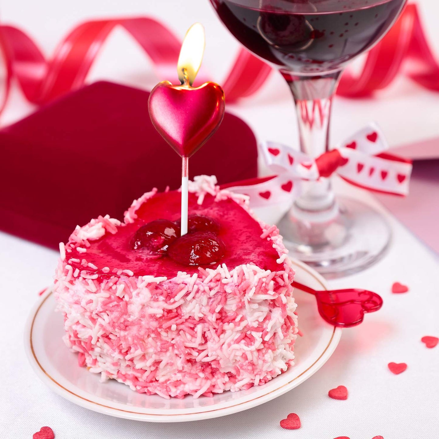 BBTO Metallic Heart Cake Candles - Red Wax Cupcake Toppers for Birthdays, Weddings, and Parties - 3.27" x 1.06" Size