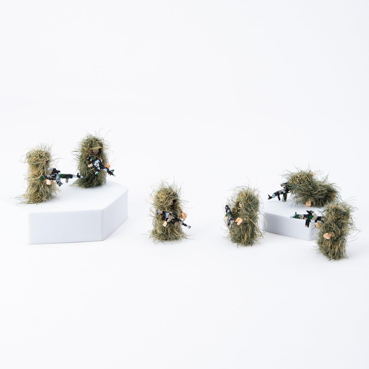 Yanscian Military Camouflage Soldiers  Action Minifigures in Jungle Fatigues  Special Forces Soldier Figures in Ghillie Suit with  and Accessories Gift (6 Included)