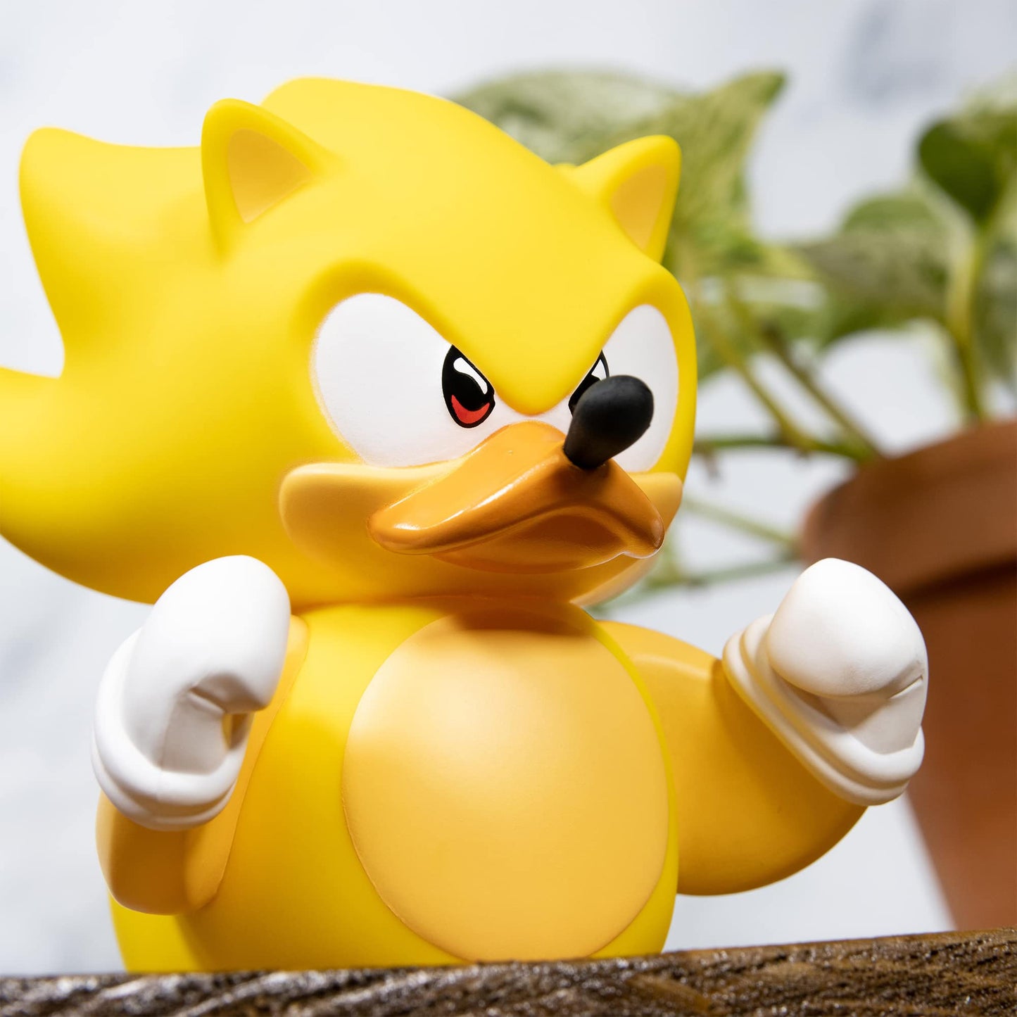 TUBBZ Boxed Edition Super Sonic Collectible Vinyl Rubber Duck Figure - Official Sonic The Hedgehog Merchandise - TV, Movies & Vi