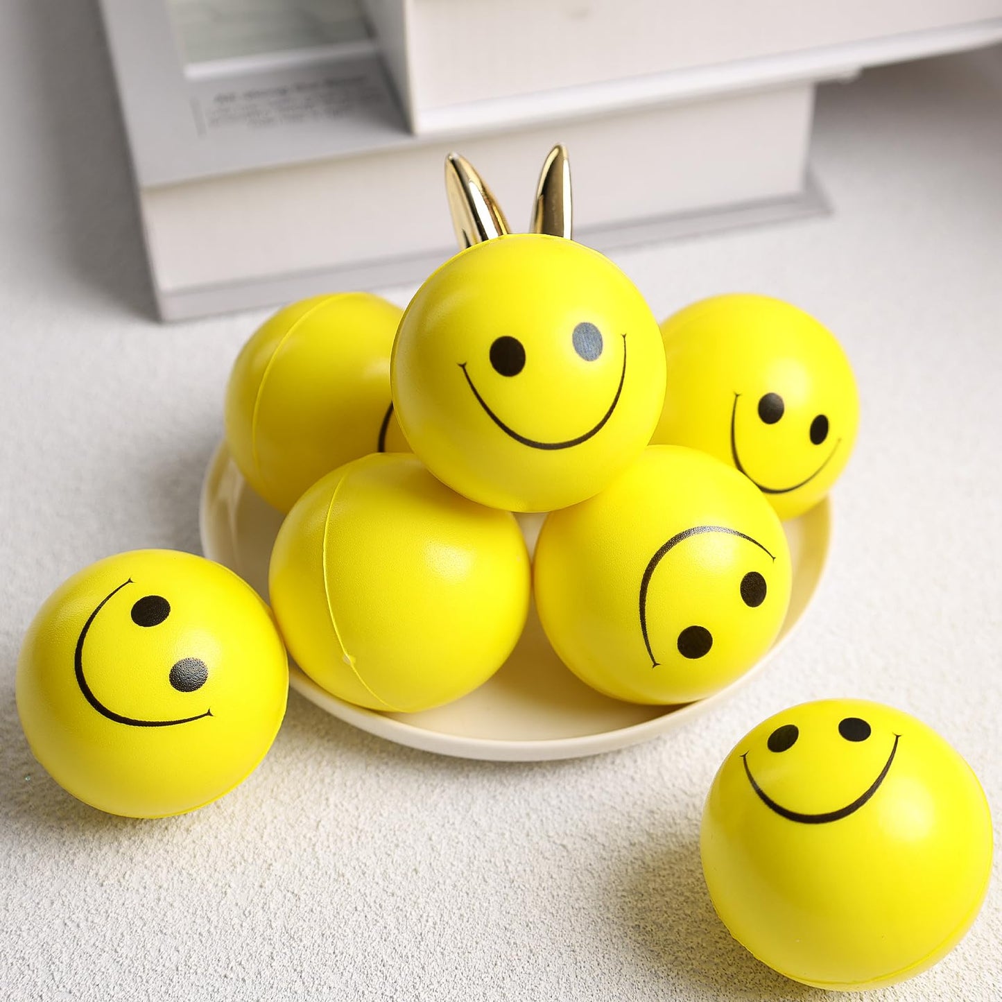 Lovestown 40Pcs Stress Balls Bulk, 2 Inch Smiley Face Stress Balls Mini Yellow Stress Relief Balls For Kids School Carnival Reward Party Bag