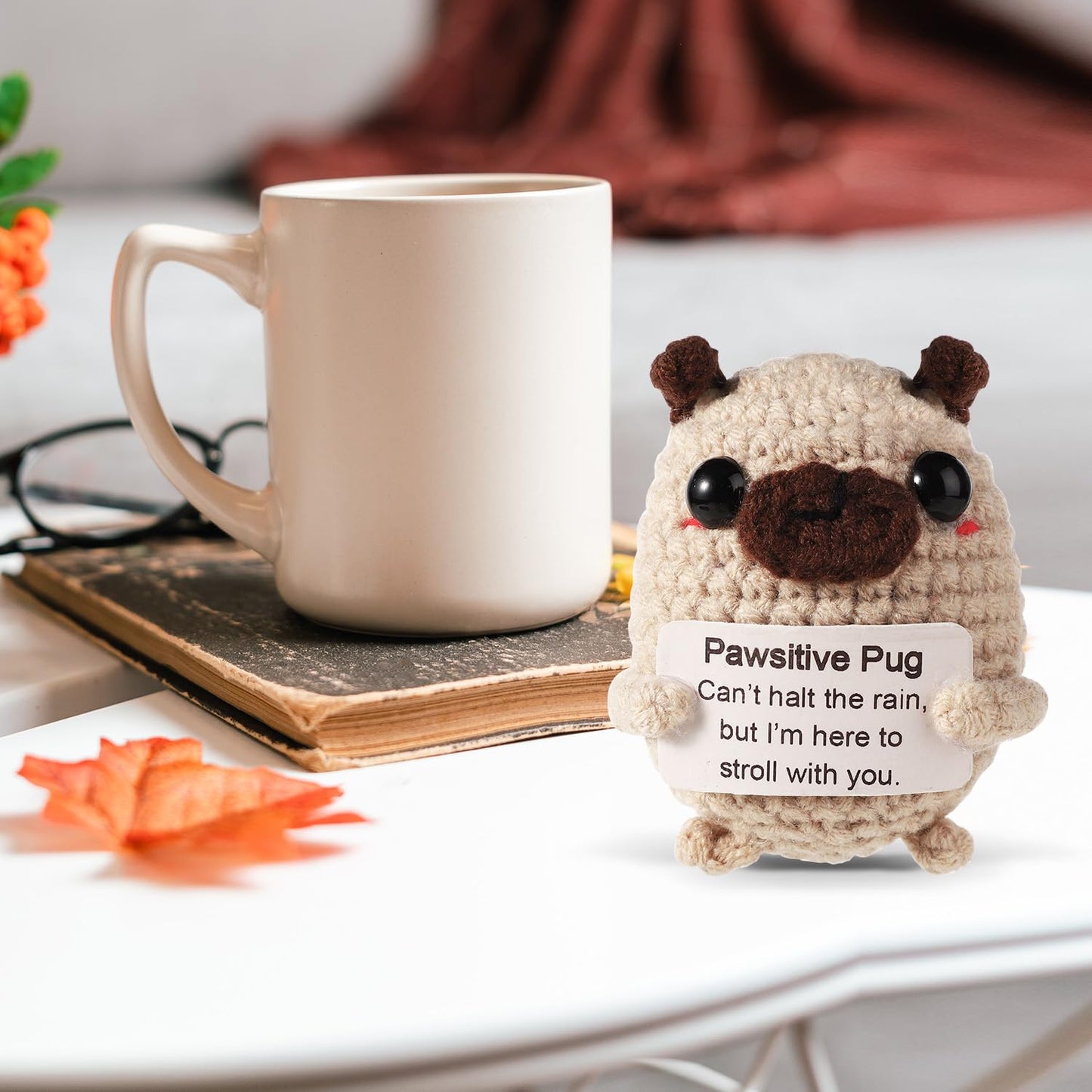 TOYMIS Positive Crochet Pug  Mini Positive Animals Cute Knitted Dog Toys Good Luck Gifts Support Knitted Present Knitted Positive Doll Holding Support Card for Emotional Encouragement Decoration Party
