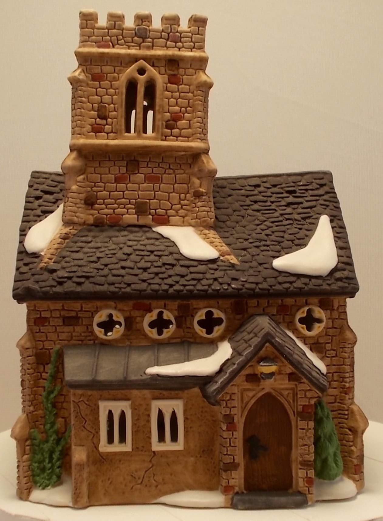 Dept 56 Lighted Knottinghill Church (#55824, Heritage Village Collection, Dickens Village Series), Retired Collectible