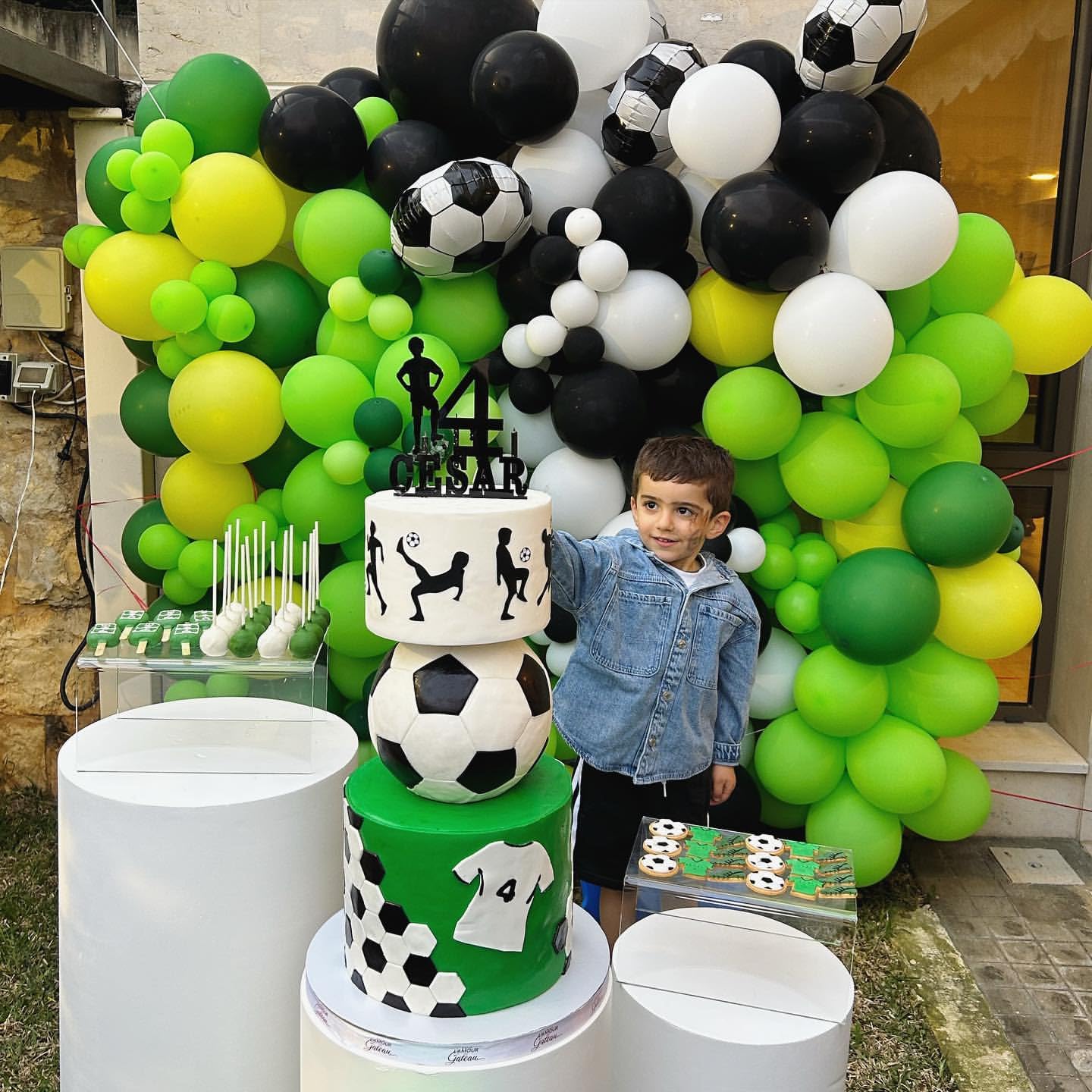 Green Black And White Balloons, 60 Pcs Green And Black Balloons Set With Green Black White Confetti Balloons, Lime Green Balloon