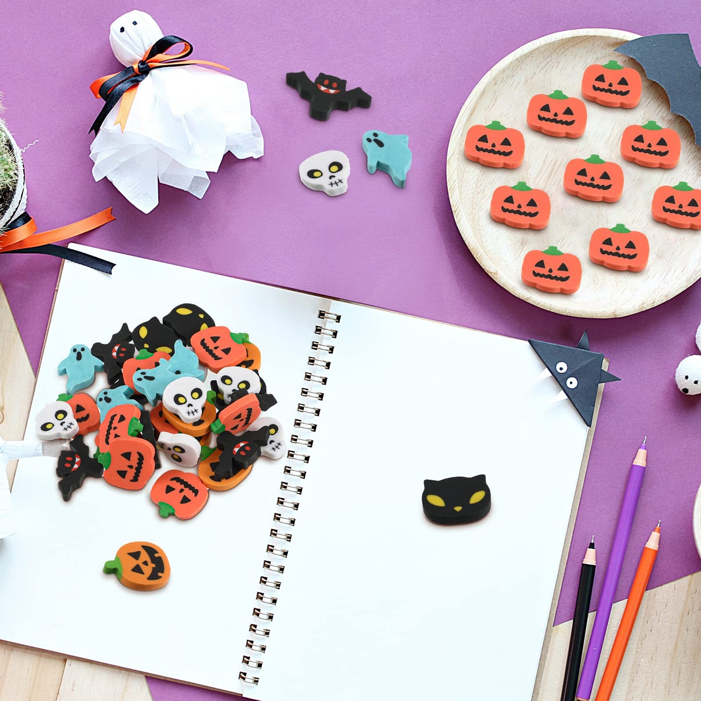 Tenare 150 Pcs Halloween Mini Erasers Mini Eraser Assortment Pumpkin Ghost Bat Mini Erasers for Trick or Treat Halloween Party F