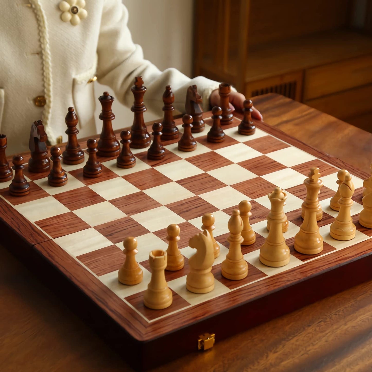 20'' Extra Large Solid Walnut Wooden Chess Set With 2 Extra Queen Pieces - King Height 4.25''