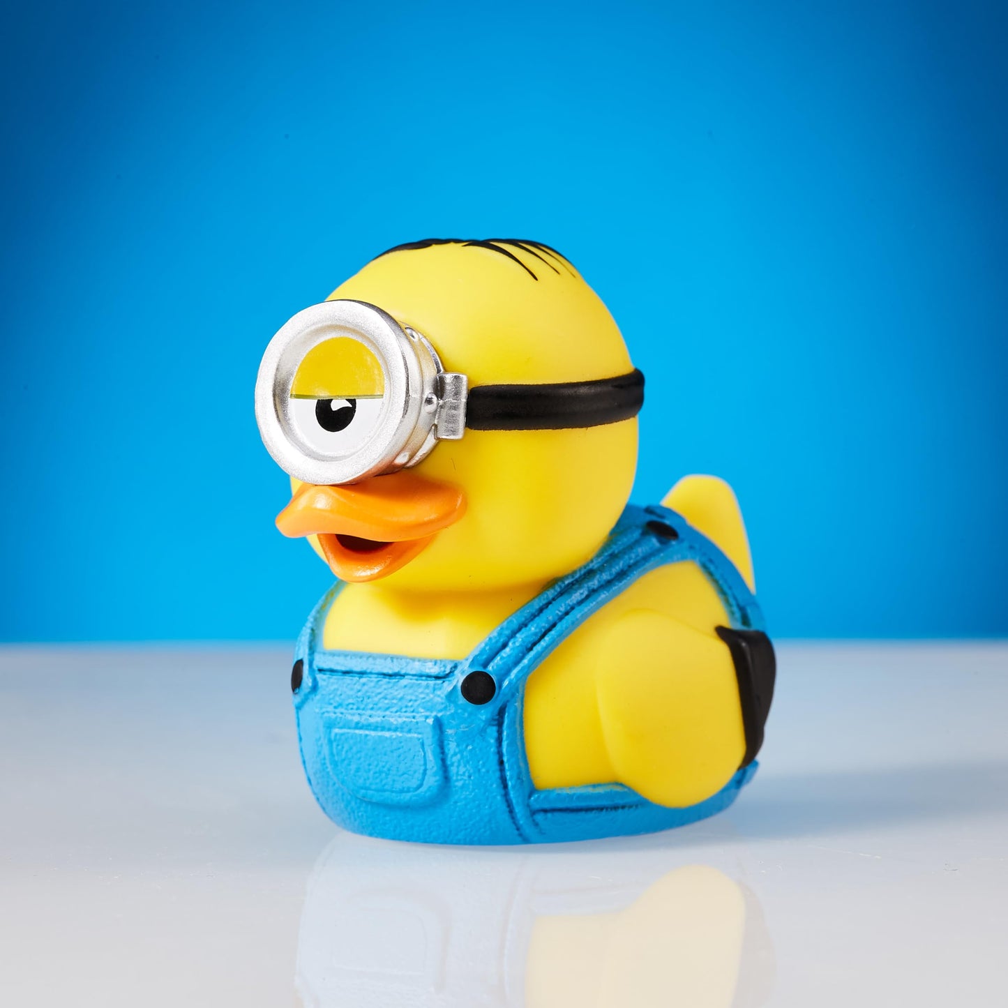 TUBBZ Mini Stuart Collectible Vinyl Duck Figure - Official Despicable Me 4 Merchandise - Mini Size, Kids TV & Movies