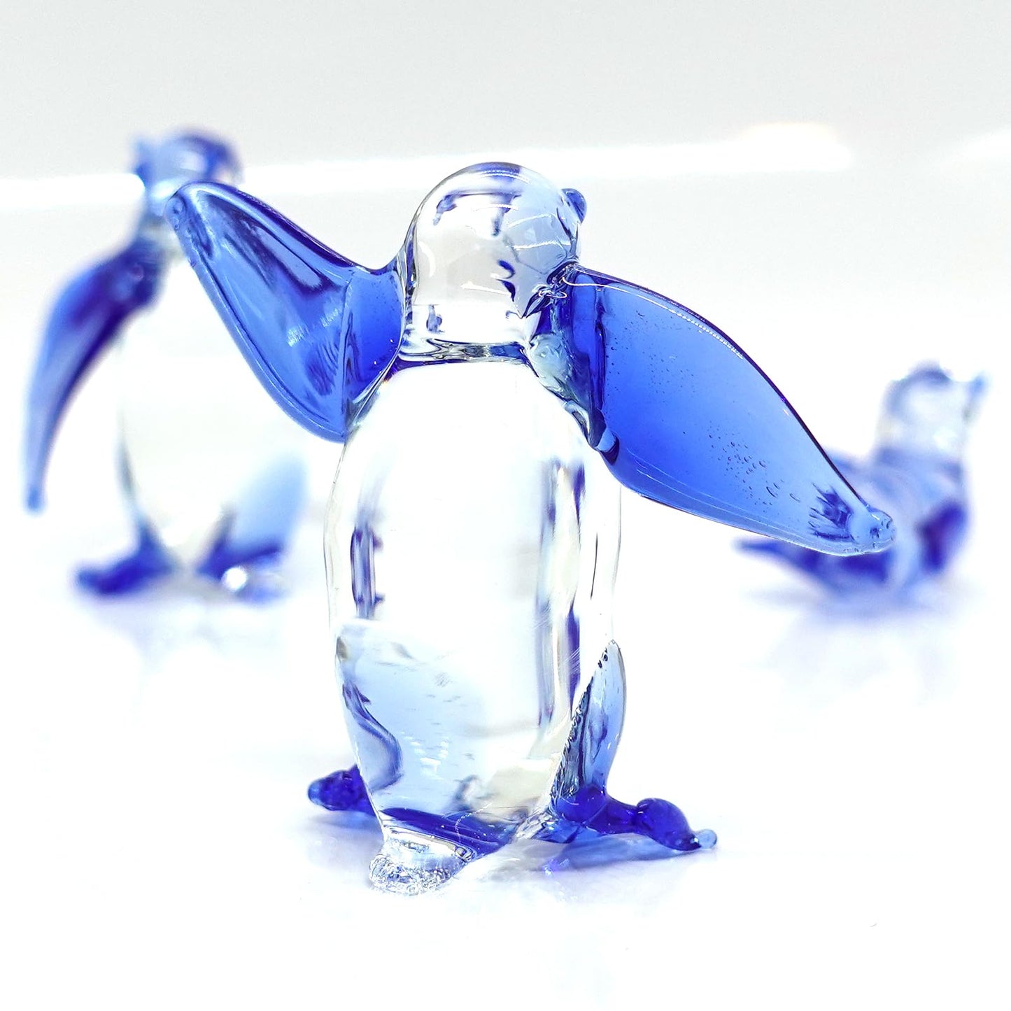 Sansukjai Set 3 Penguins Miniature Figurines Animals Hand Blown Glass Art Collectible Gift Decorate (Clear Blue)