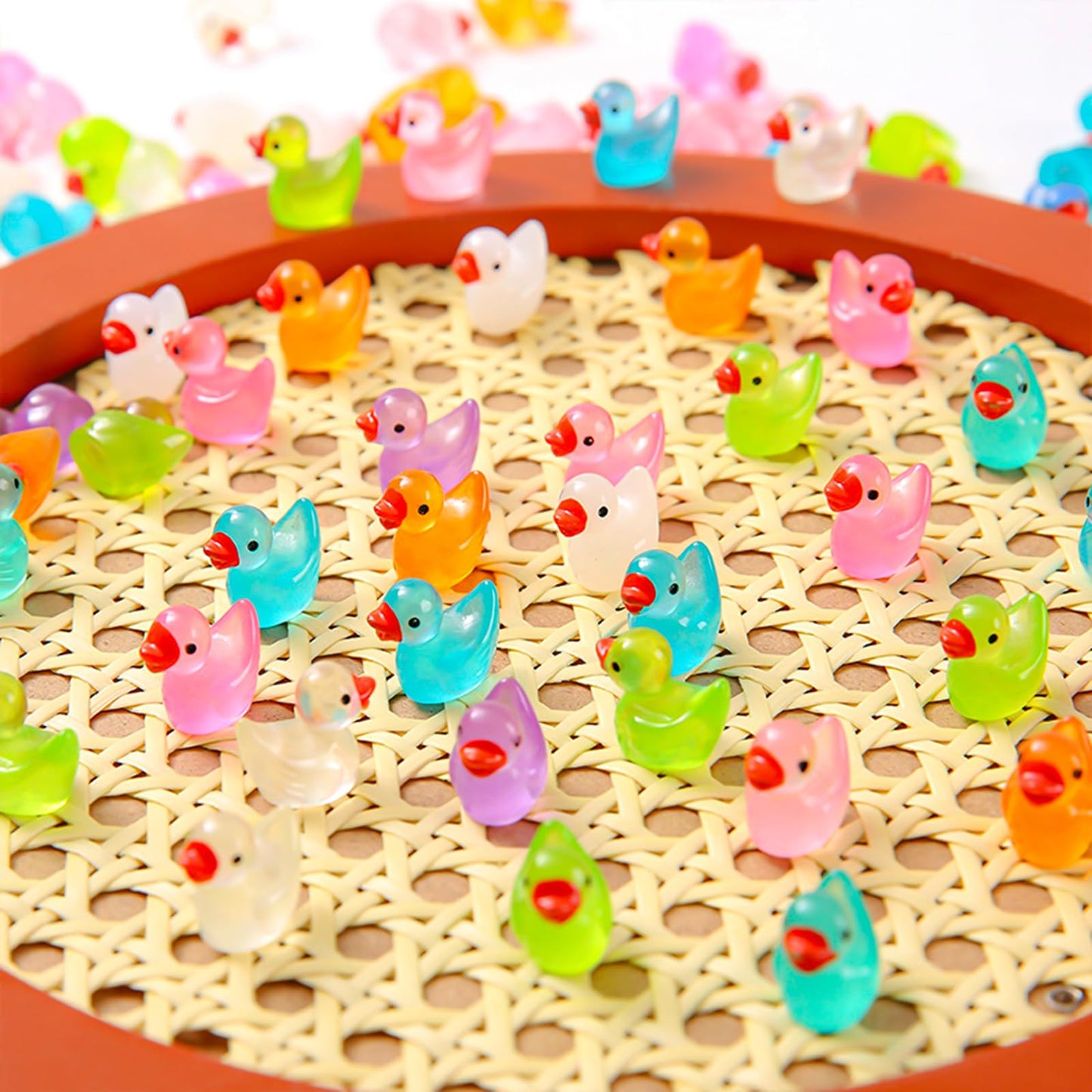 1000Pcs Luminous Mini Resin Duck Tiny Duck Figurine For Fairy Garden Landscape Aquarium Potted Plant Prank Game Diy Ornament Par