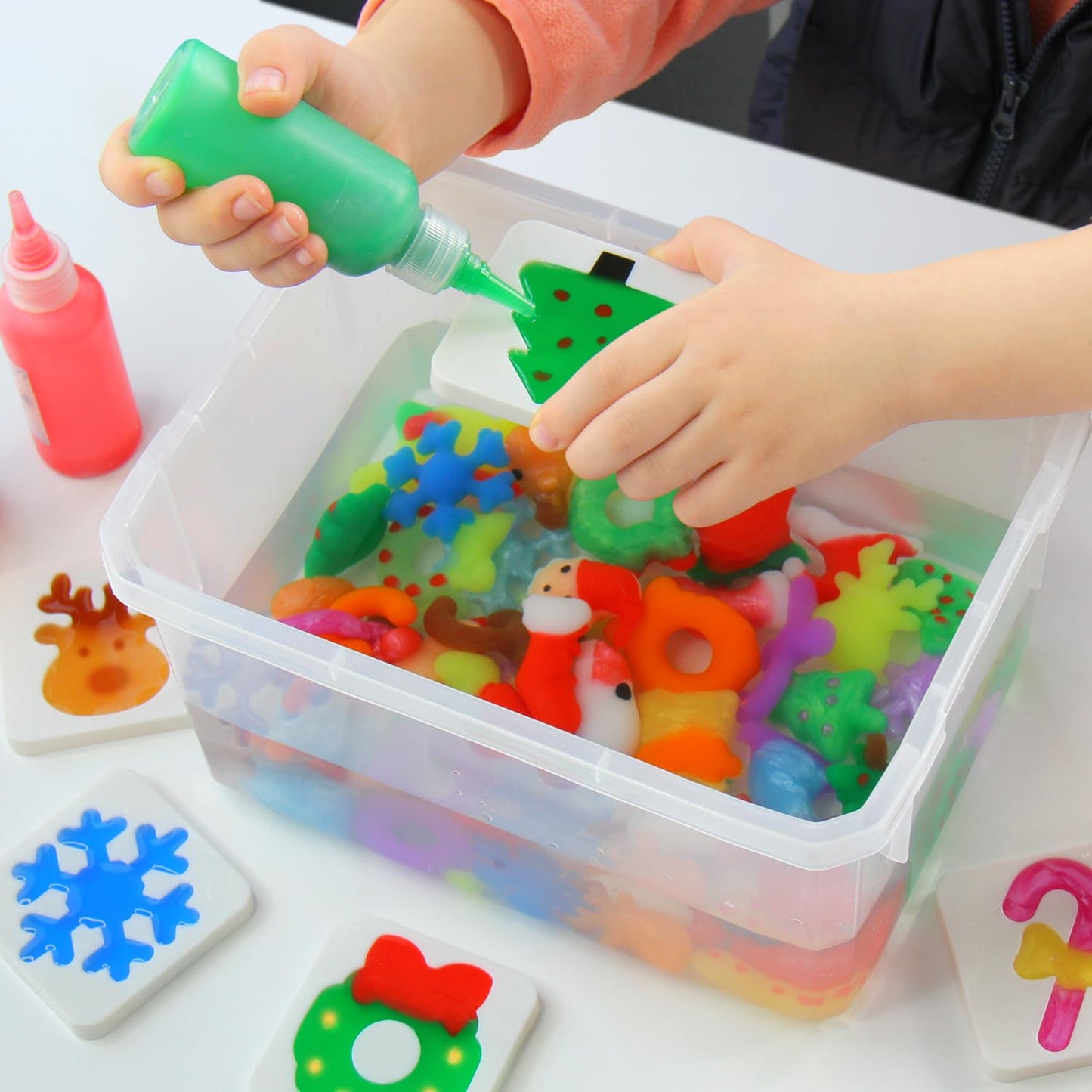 MINISENTIALS Magic Water Elf Toy Kit - Aqua Elves Gel Kit - Christmas Theme 20 Colors Fairy Gel 10 Molds Squishy Maker - Party F