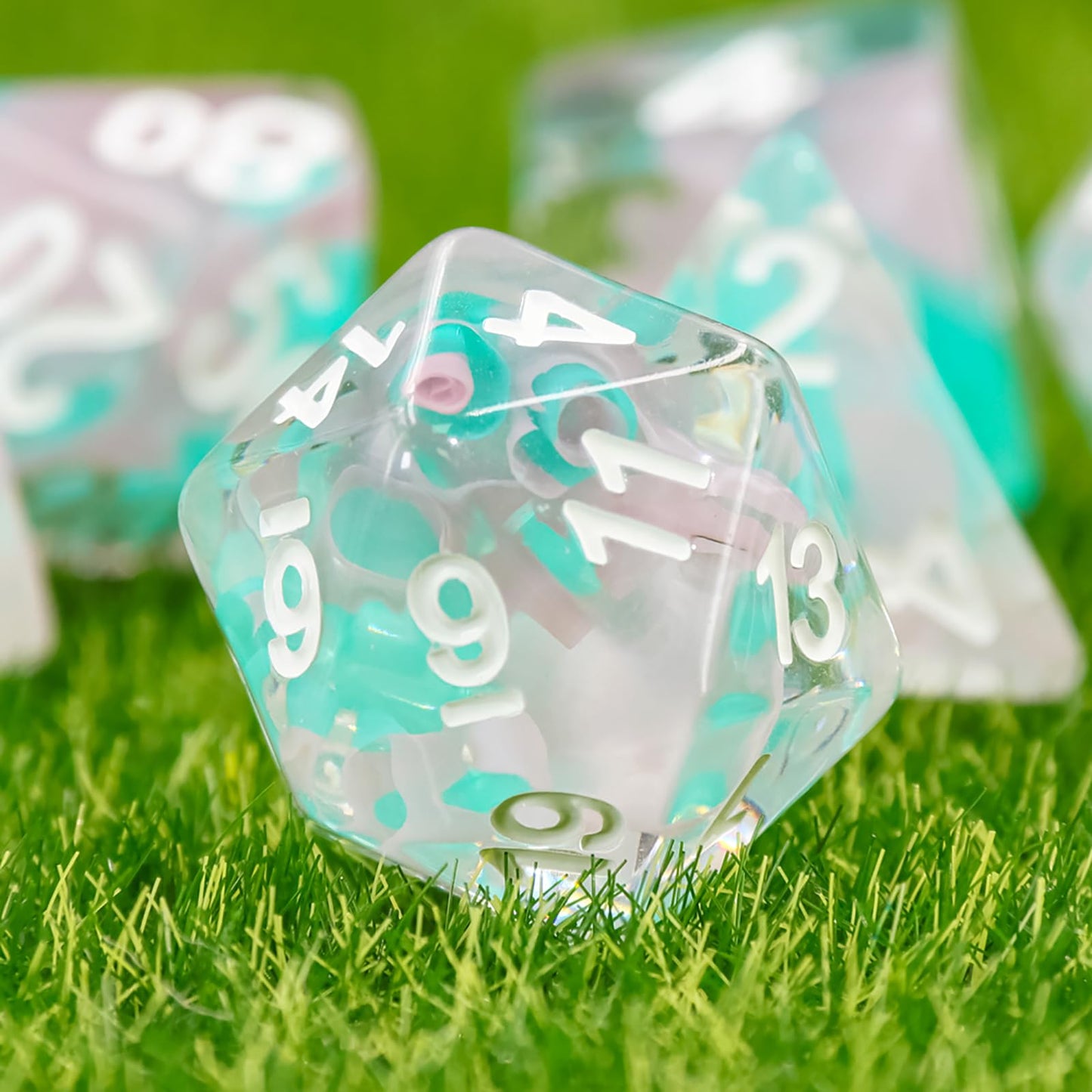 Resin DND Dice Set,Pink Cyan Flower Transparent D&D Dice Filled with Glass Bead Flake Polyhedral Dice for Dungeons and Dragons D