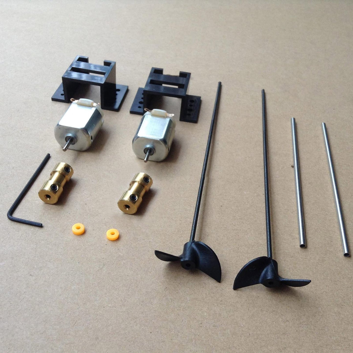 LICHIFIT Double 130 Motors RC Boat Drive Set Motor Seat 12CM Shaft Propellers RC Model Ship DIY Kit