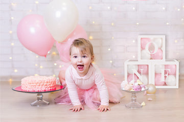 HDLJD Baby Girl First Birthday Party Decorations - 'ONE' Letters, 10" White & Baby Pink Square Boxes with 24 Balloons, Model HZ001