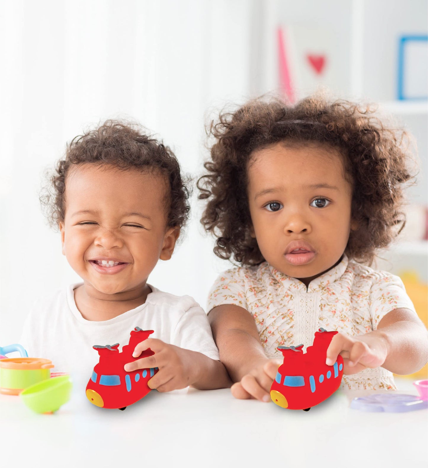 Dollibu Sea Knight Helicopter Bath Buddy Squirter - Floating Red Chopper Rubber Bath Toy, Water Squirting Bathtime Play For Toddlers, Cute Aircraft Toy For The Bathtub, Beach, & Pool For Girls & Boys