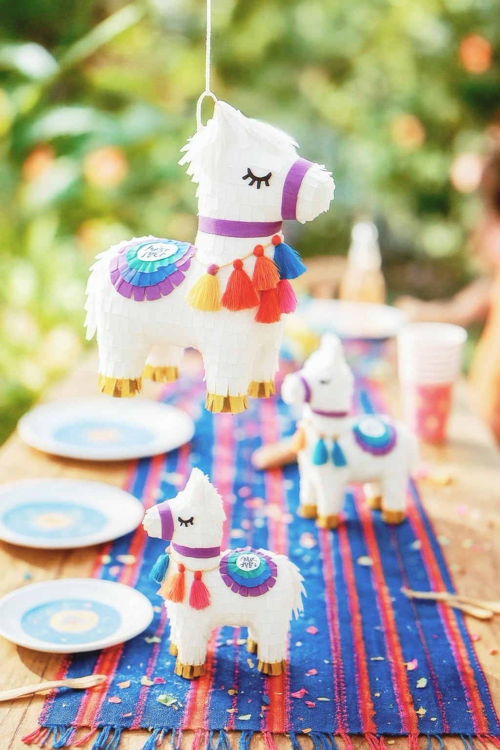 GIFTEXPRESS 6-Pack 8x6 Mini Llama Pinatas- Small Birthday Party Favors, Cinco de Mayo, Fiesta, Gender Reveal, Taco Tuesday, Tabl