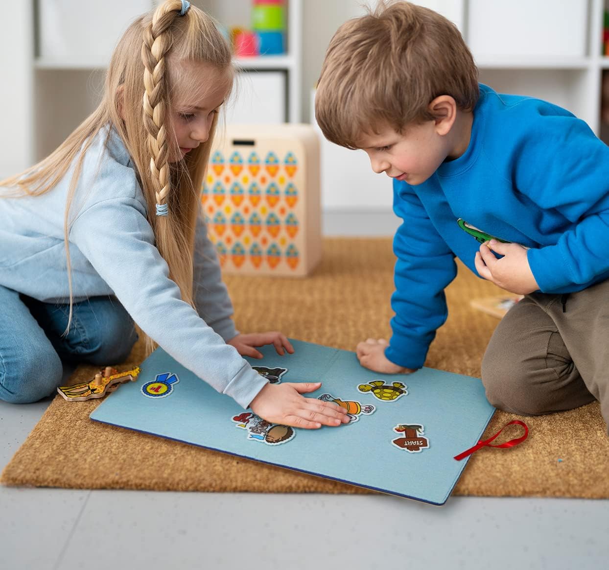 CHEFAN Foldable Felt Board for Toddlers 22 x 13 FreeStanding Flannel Board for Kids as Learning Board for Preschool Classroom an