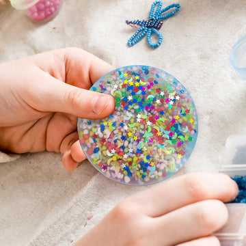 Skin Picking Fidget Toys 2Pcs 3.35 Inch Picky Pad with Tweezer Soft Silicone Skin Picking Fidget Toys Party Toy and Relax Anxiety Toy for mature-themed (Multi-Colored-New)