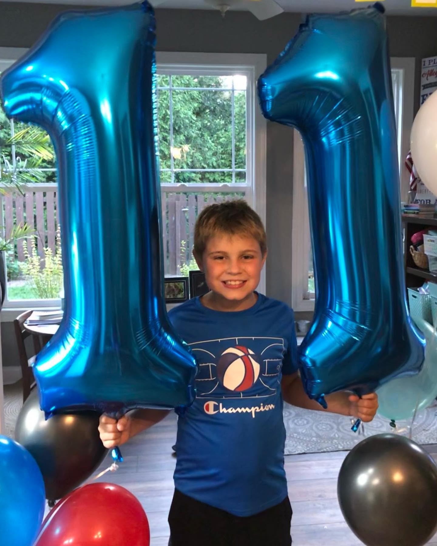 IWERP Navy Blue Number 11 Foil Mylar Balloon, 40 Inch, Birthday Decorations for 11 Year Old Girls and Boys