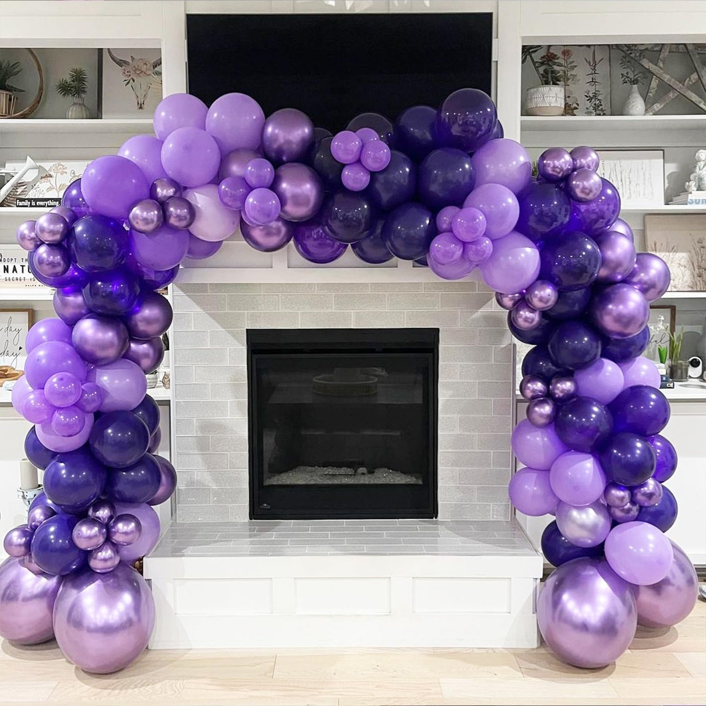 Nisocy 124Pcs Purple Balloons Garland Arch Kit, 18In 12In 10In 5In Different Size Macaron Matte Dark Purple Metallic Purple Ball