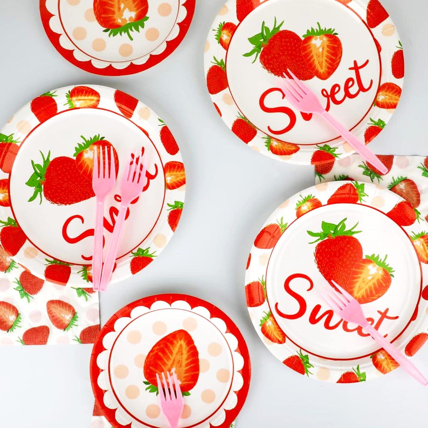 Gisgfim 96 Pcs Strawberry Party Plates And Napkins Party Supplies Strawberry Tableware Set Summer Fruit Party Decorations Favors