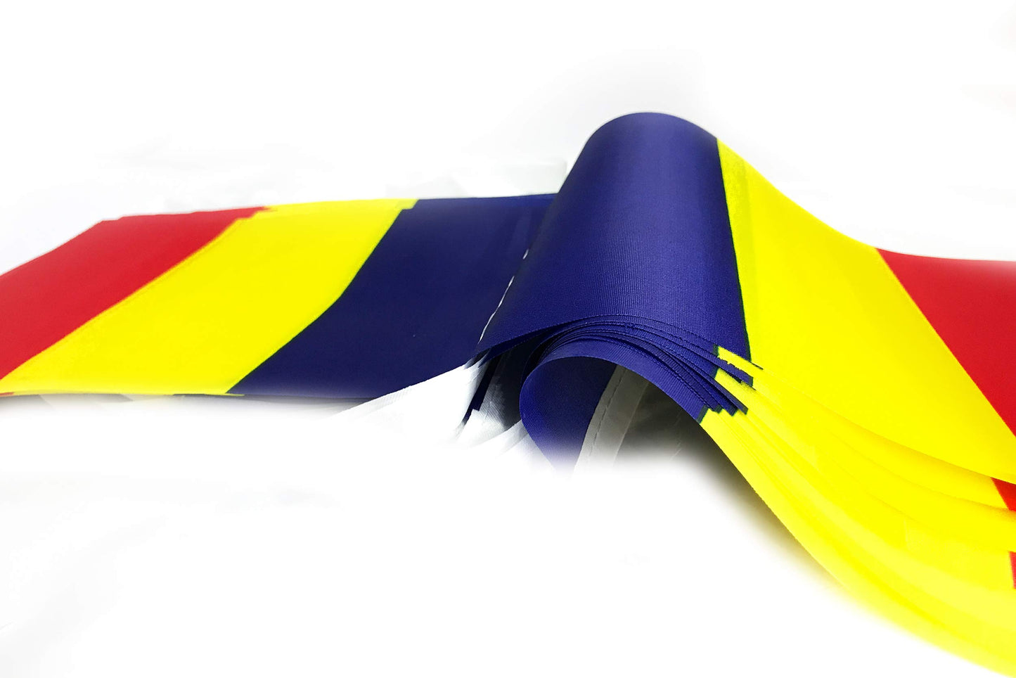 Romania Flag Romanian Flag,100Feet/76Pcs National Country World Pennant Flags Banner,Party Decorations Supplies For,Bar,Indoor A