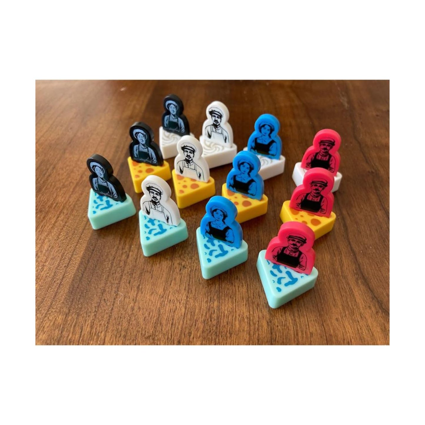 Road to Infamy R2i Games Fromage Board Game - French Cheesemaking, 1-4 Players, 30 Min Playtime, Cardboard, Multicolor, Model: FROMAGESE