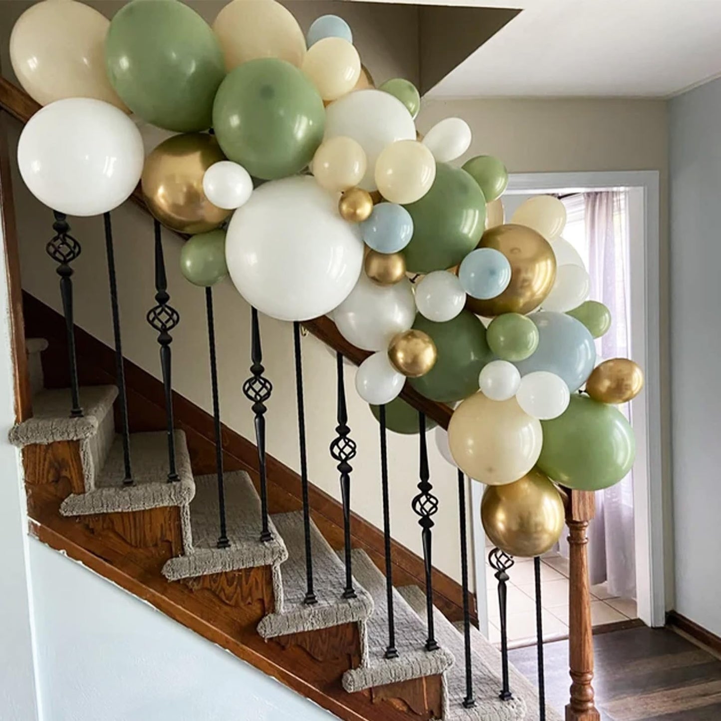 Sage Green Balloons Garland Arch Kit, Different Sizes 18 12 10 5 Inch Olive Green Sand White Metallic Gold Balloons For Jungle S