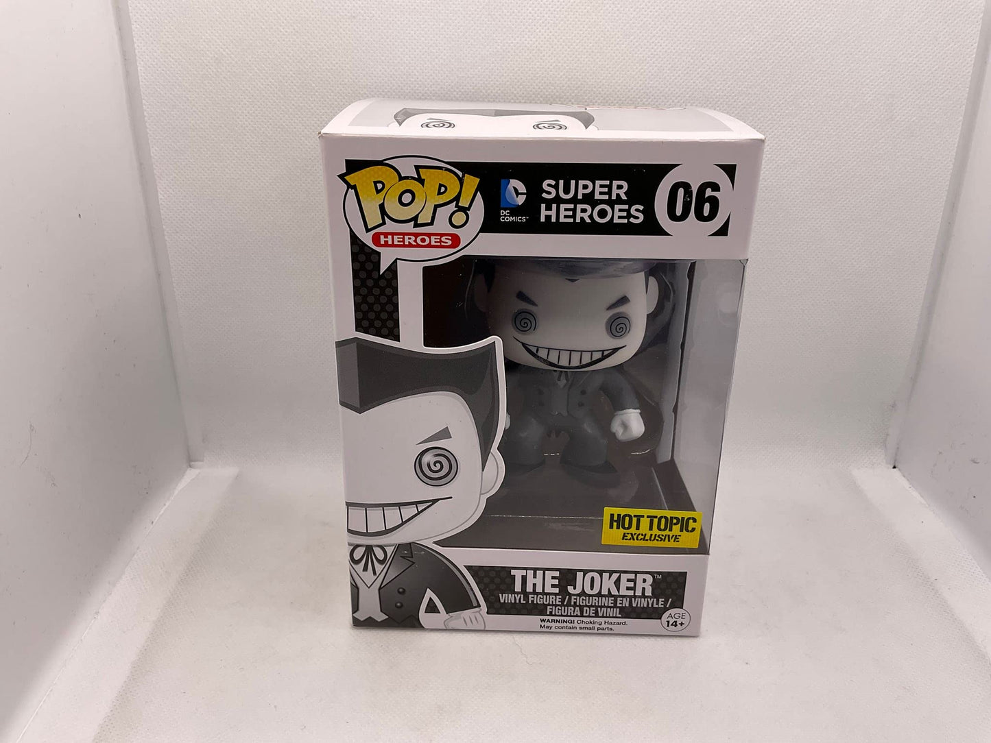 Funko - Figurine Dc Heroes - Flash B&W Exclu Pop 10Cm - 0849803076139