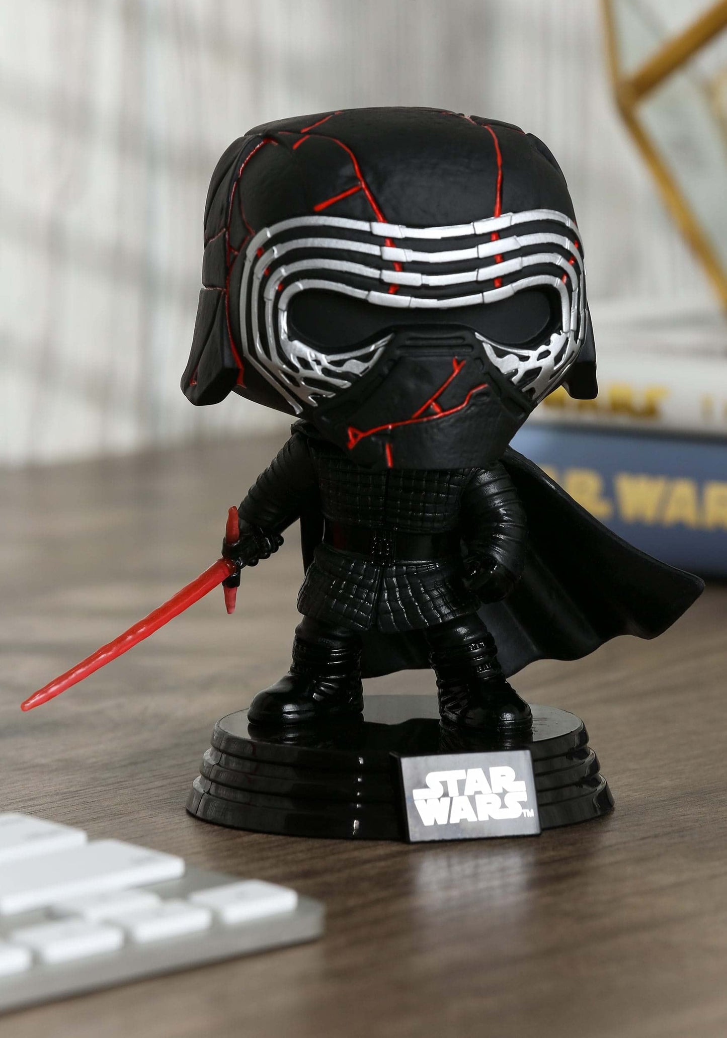 Funko Pop! Star Wars: Episode 9, Rise Of Skywalker - Kylo Ren