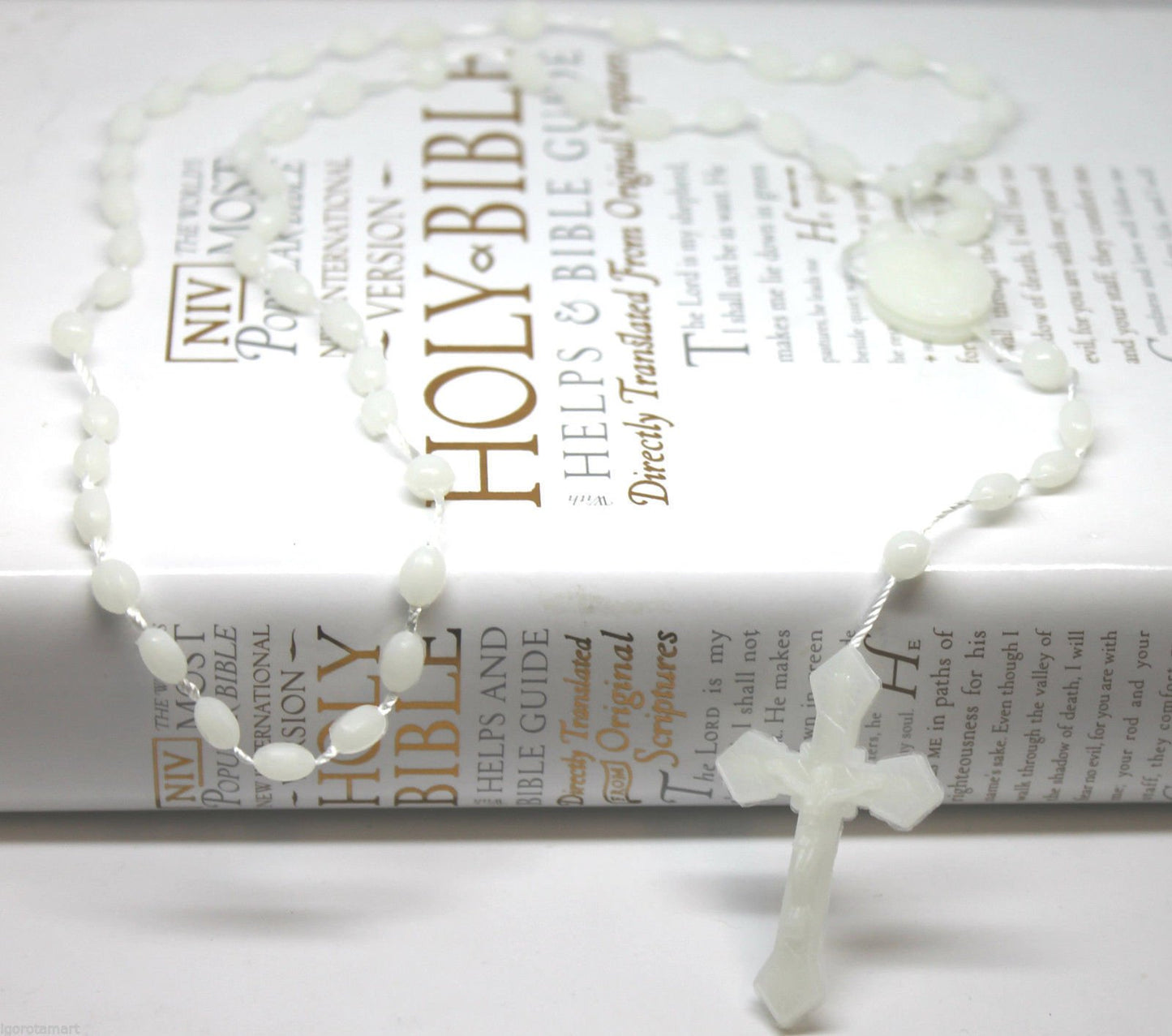 R. Heaven Glow In The Dark Luminous Plastic Basic Oval Rosary Beads 42Cm Length Can Use Center As A Clasp Prison Rosary
