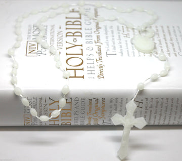 R. Heaven Glow In The Dark Luminous Plastic Basic Oval Rosary Beads 42Cm Length Can Use Center As A Clasp Prison Rosary