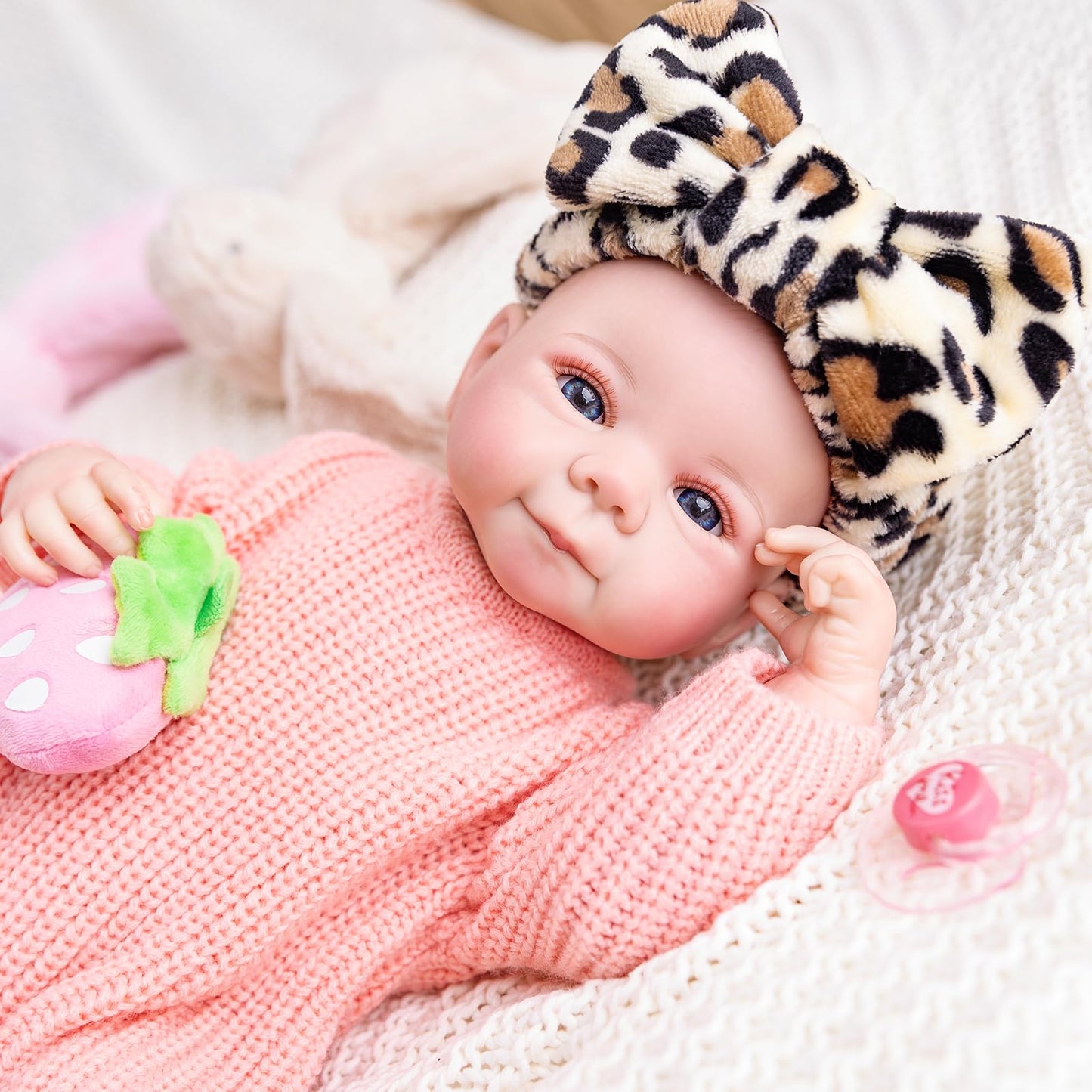 Lifelike Reborn Baby Dolls Accompany- 18Inch Soft Vinyl Smiling Realistic Baby Doll With Leopard Headband And Complete Accessori