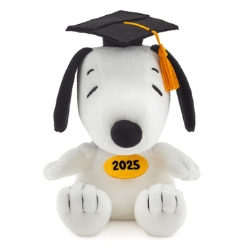 Hallmark Peanuts 2025 Graduation Gift Card Holder, 6 (Graduate Snoopy, Year-Dated) For High School, College, Kindergarten