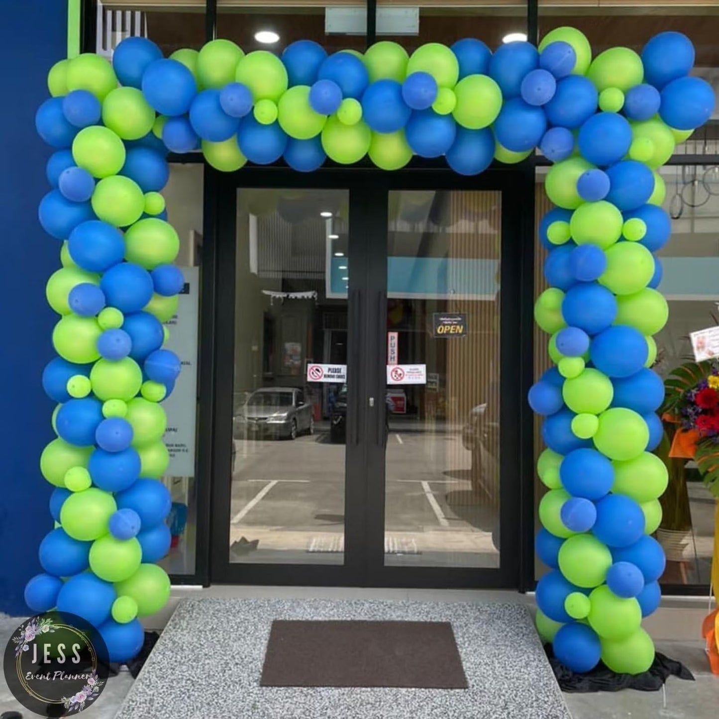 Blue And Green Balloon Arch Kit, 100Pcs Sky Blue Green Balloon Garland Kit With Different Sizes 18/12/10/5 Inch Balloons For Birthday Wedding Engagement Baby Shower Jungle Safari Party Decorations