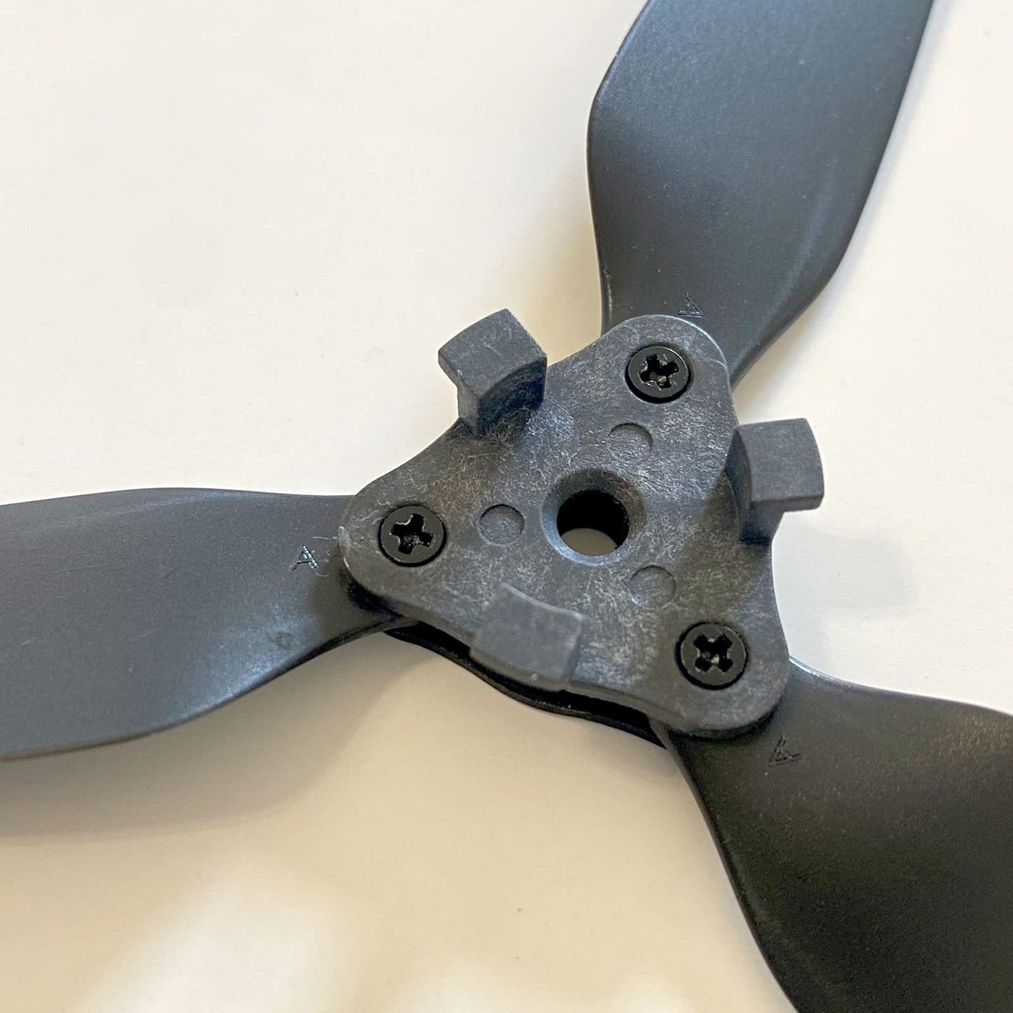 Dji Fpv Drone 5328 Folding Propellers 3-Blades Props Low Noise Quick-Release Upgrade Replacement Accessories (8Pcs - 4Cw 4Ccw, B