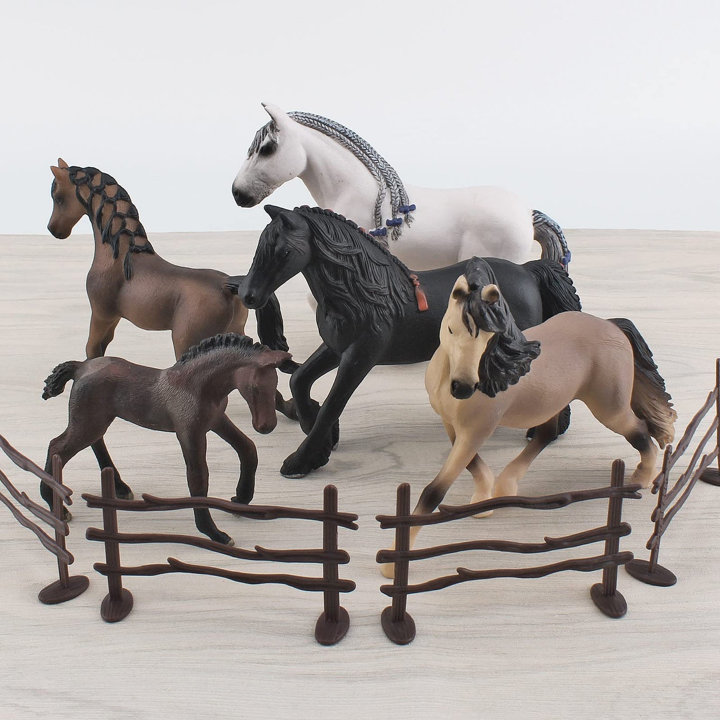 Gufoponas Horse Toys For Girls 5Pcs Horse Figurines Set Plastic Toy Horses For Boys Realistic Collection Horse Mare Farm Animals