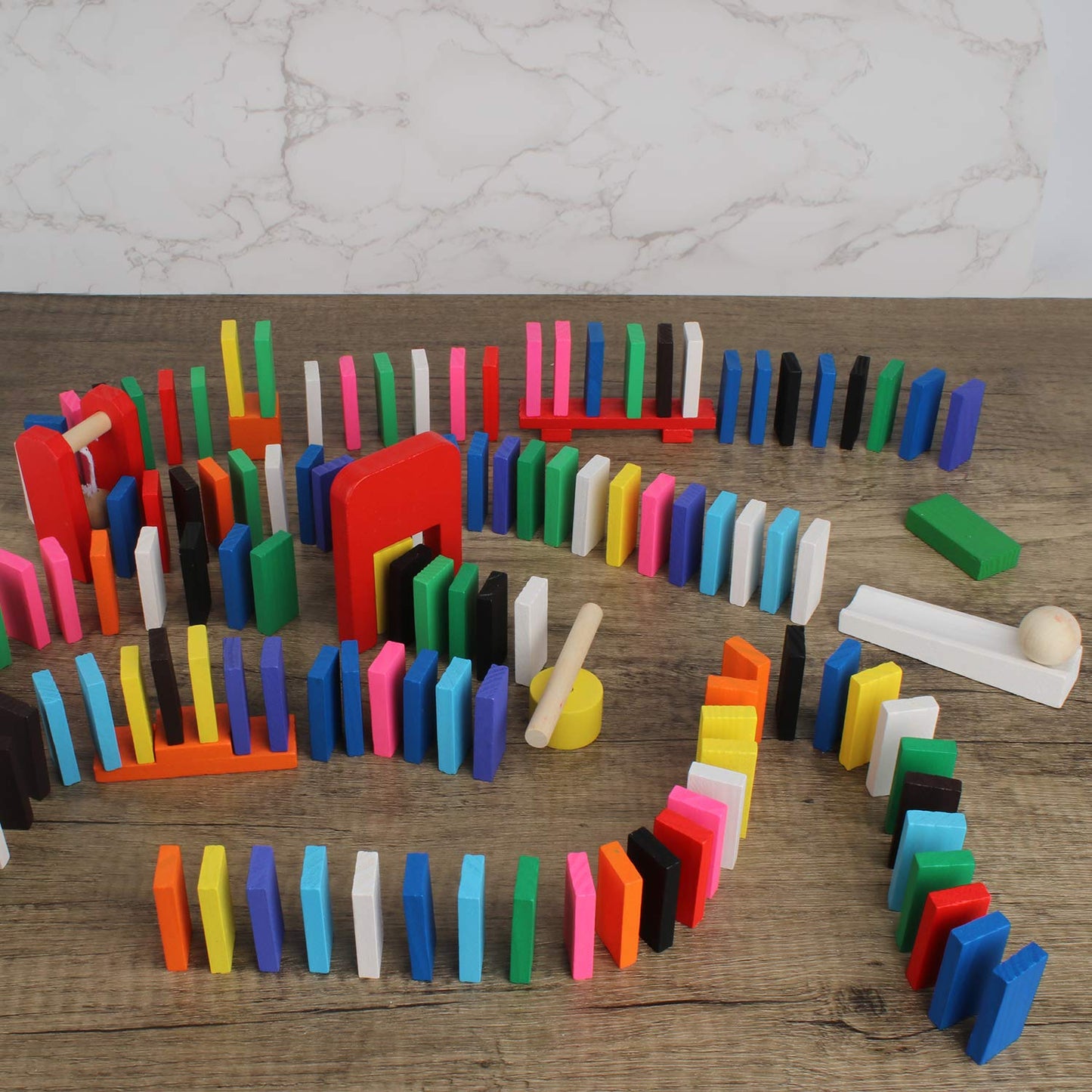 Calmado – 450 Pcs Wooden Dominos For Kids - Domino Toys For Outdoor Or Indoor Game, Dominos For Kids Ages 4-8, Stacking Dominos For Kids 8-12 -Including Bag, Instruction Manual & Accessories