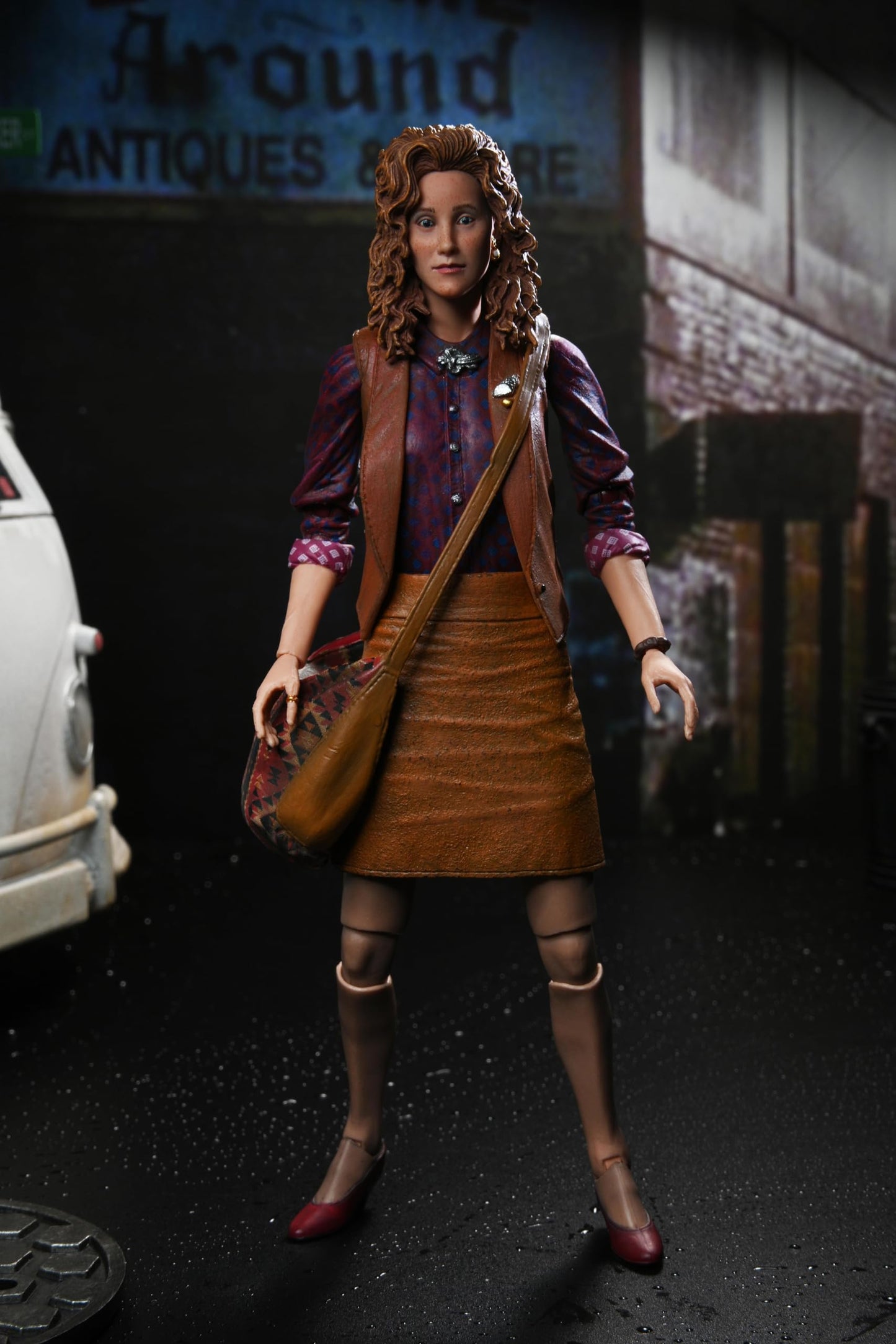 Neca Collectible Teenage Mutant Ninja Turtle 1990 Movie Ultimate 7' Scale Action Figure - April O'Neil