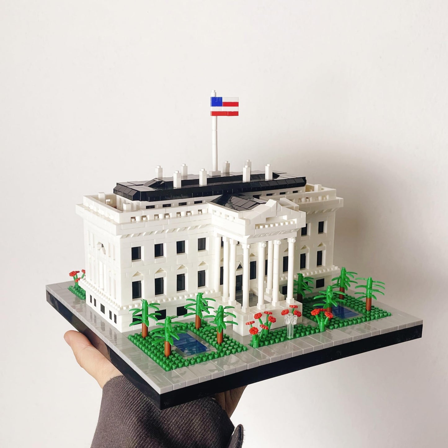 alltogetho Micro Mini Building Blocks - White House Replica, Educational Fun Toy, Medium Size, Plastic Material