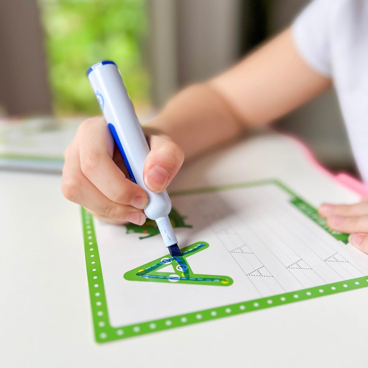 Alphabet & Number Tracing Cards, Reusable, Dry Erase, Upper & Lower Case, 31 Large Reusable Cards, Repetitive Tracing Alphabet And Number Cards, Improve Writing Skills, Flash Cards