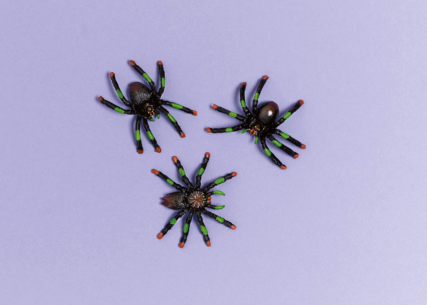 Halloween Assorted Plastic Spider