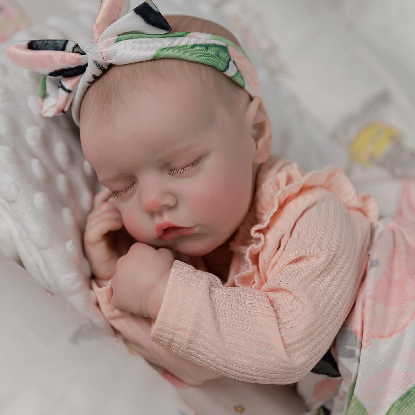 Dayoff Kids Reborn Baby Dolls,18 Inch Lifelike Realistic Newborn Doll,Soft Cloth Body Baby Dolls, The Best Christmas/Birthday'S Gift For Kids Age 3+ (Cloth Body)