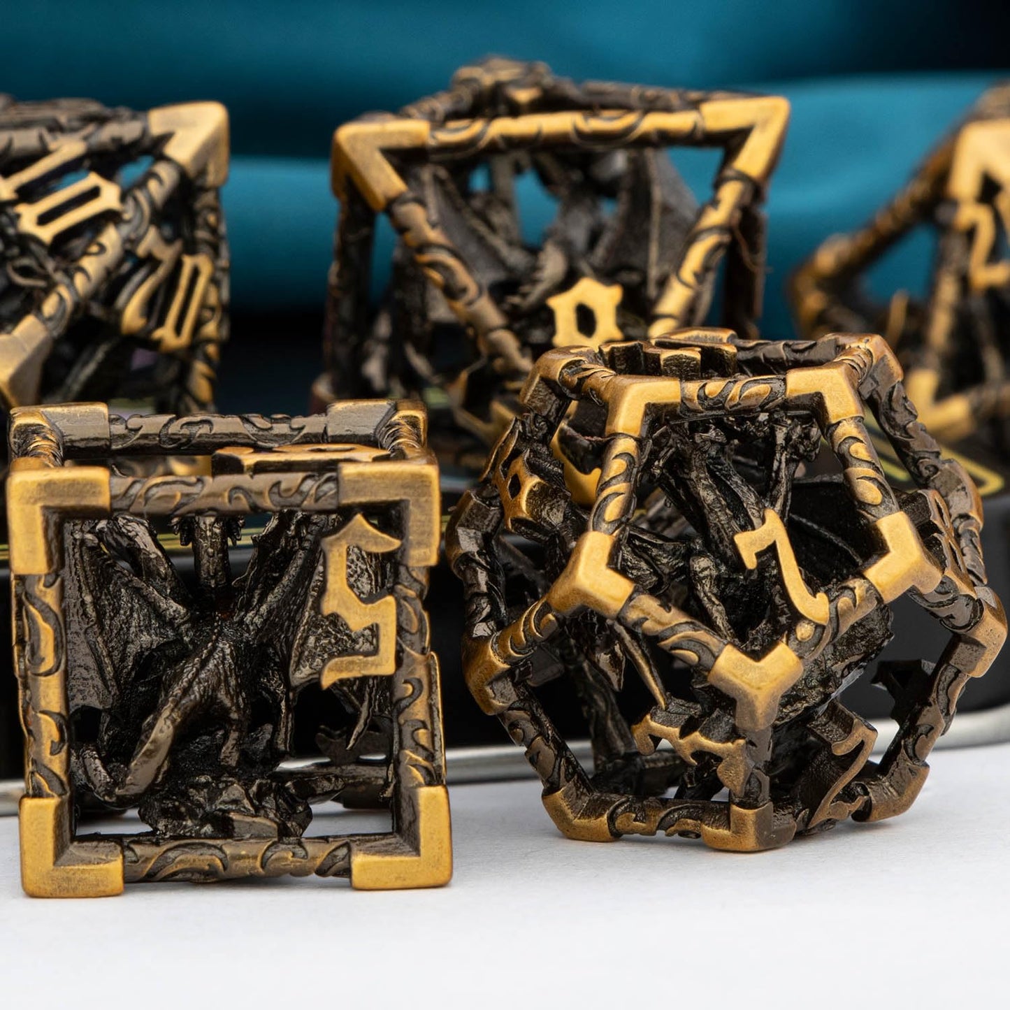 ARUOHHA Hollow DND Dice Set Antique Gold 5-Headed Dragon D and D Dice with Gift Box, Dungeons and Dragons Role Playing Games 7PC