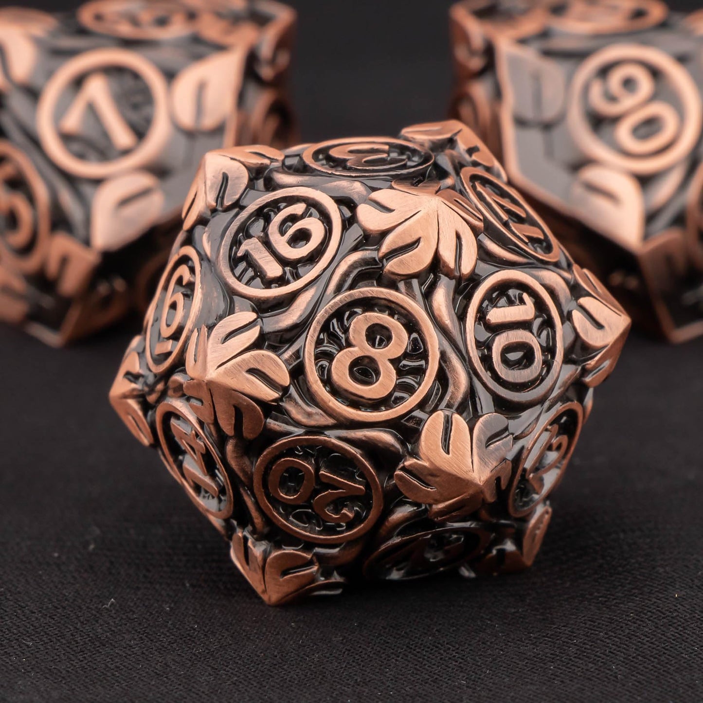 Kerwellsi Blood Vines Leaf Metal Dnd Dice Set D&D With Gift Box, 7Pcs Dungeons And Dragons Role Playing Dice, Polyhedral Handmad