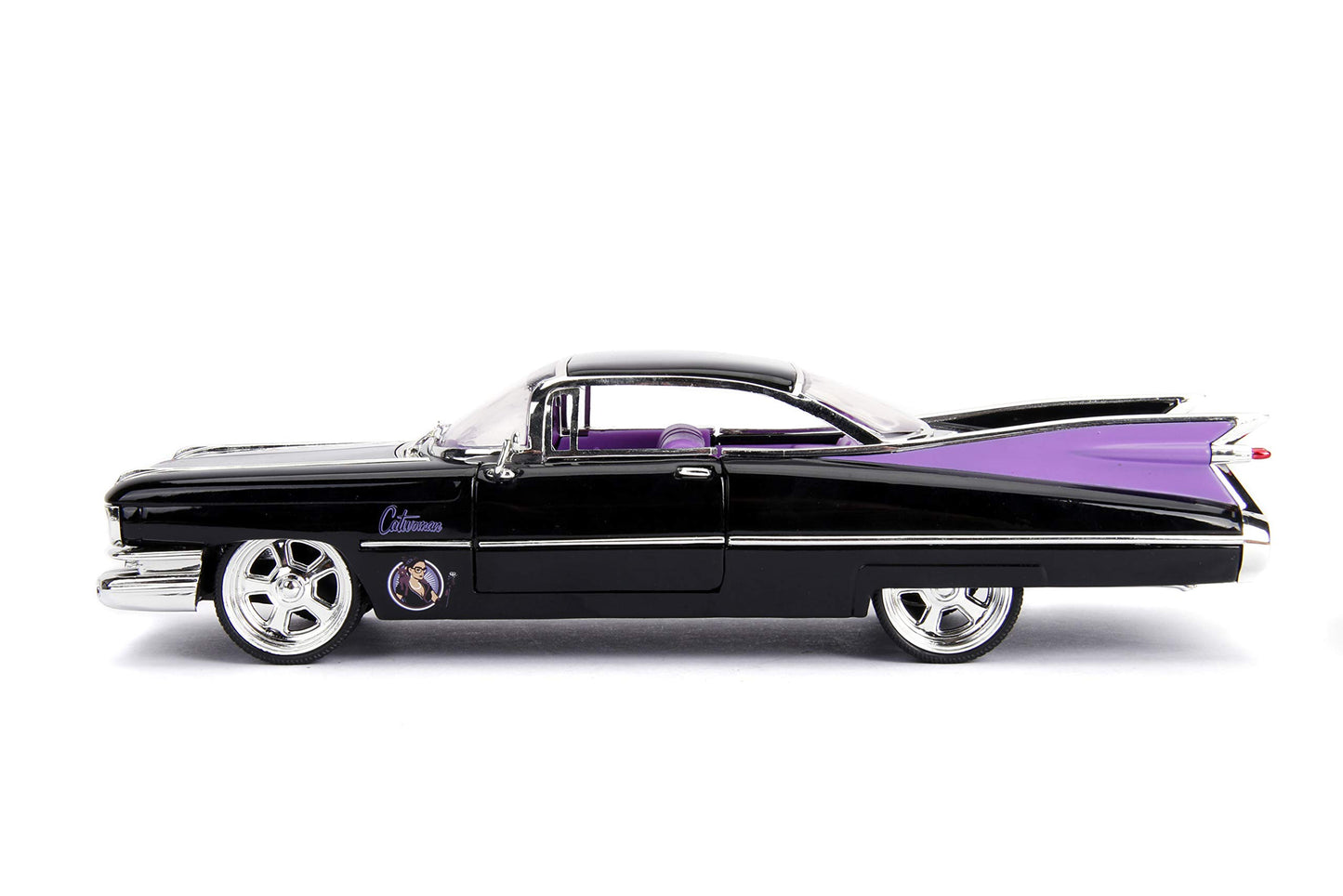 DC Comics Bombshells Catwoman & 1959 Cadillac Die-cast Car, 1:24 Scale Vehicle & 2.75 Collectible Figurine 100% Metal