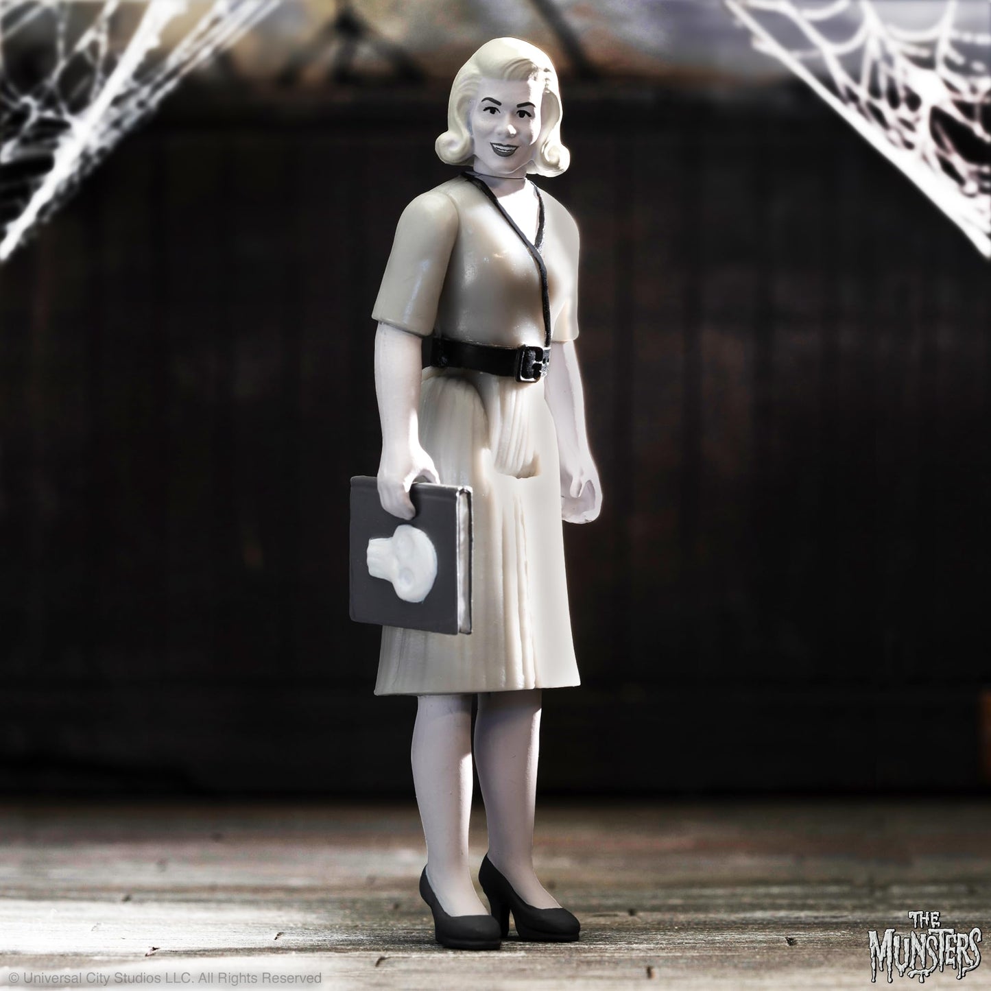 Super7 The Munsters Reaction Wave 3 - Marilyn Munster (Grayscale) Action Figure