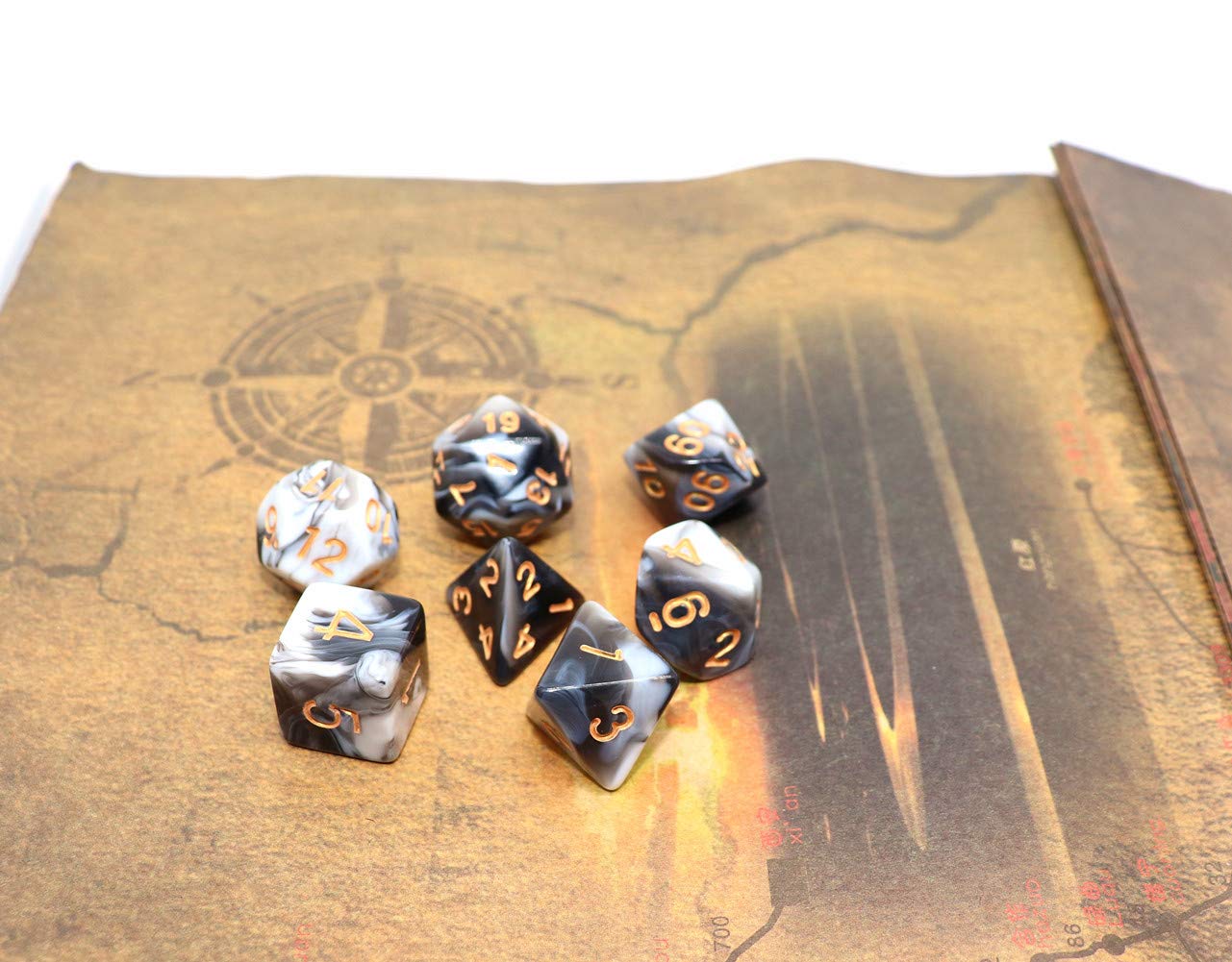CREEBUY DND Dice Black White Polyhedral Dice Set for Dungeon and Dragons MTG RPG D&D D20 D12 D10 D8 D6 D4