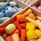 Mikneke 162 Wooden Loose Parts Sensory Bin Filler Toys, Mandala Rainbow Stacker Open Ended Toys, 27 Colors Sensory Training Educational Toys